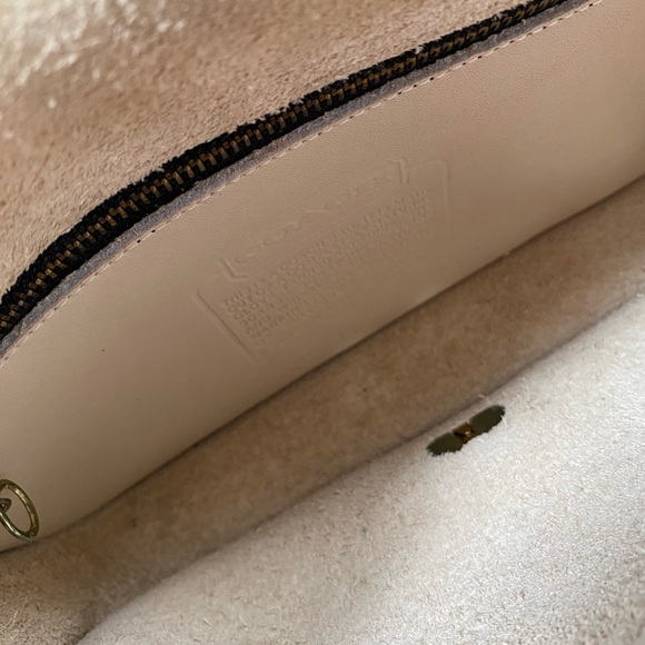 Vintage Coach Dinky Ivory Cream Bone Genuine Leather Crossbody Bag - Picture 3 of 16